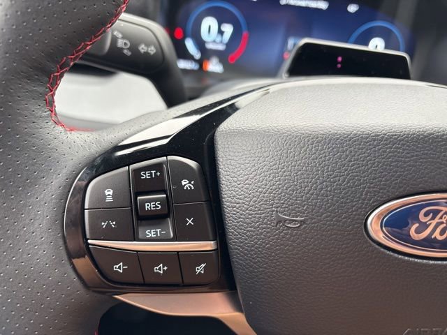 Used 2025 Ford Explorer ST-Line image 21
