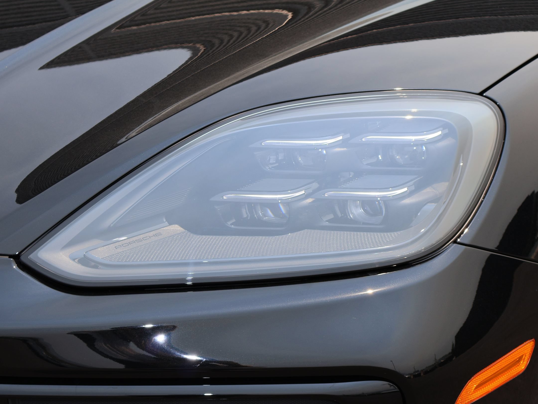 New 2026 Porsche Cayenne Coupe AWD/4WD image 11