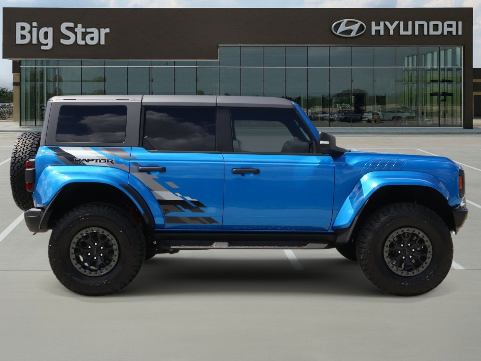 Used 2024 Ford Bronco Raptor w/ Interior Carbon Fiber Pack 6 image 5