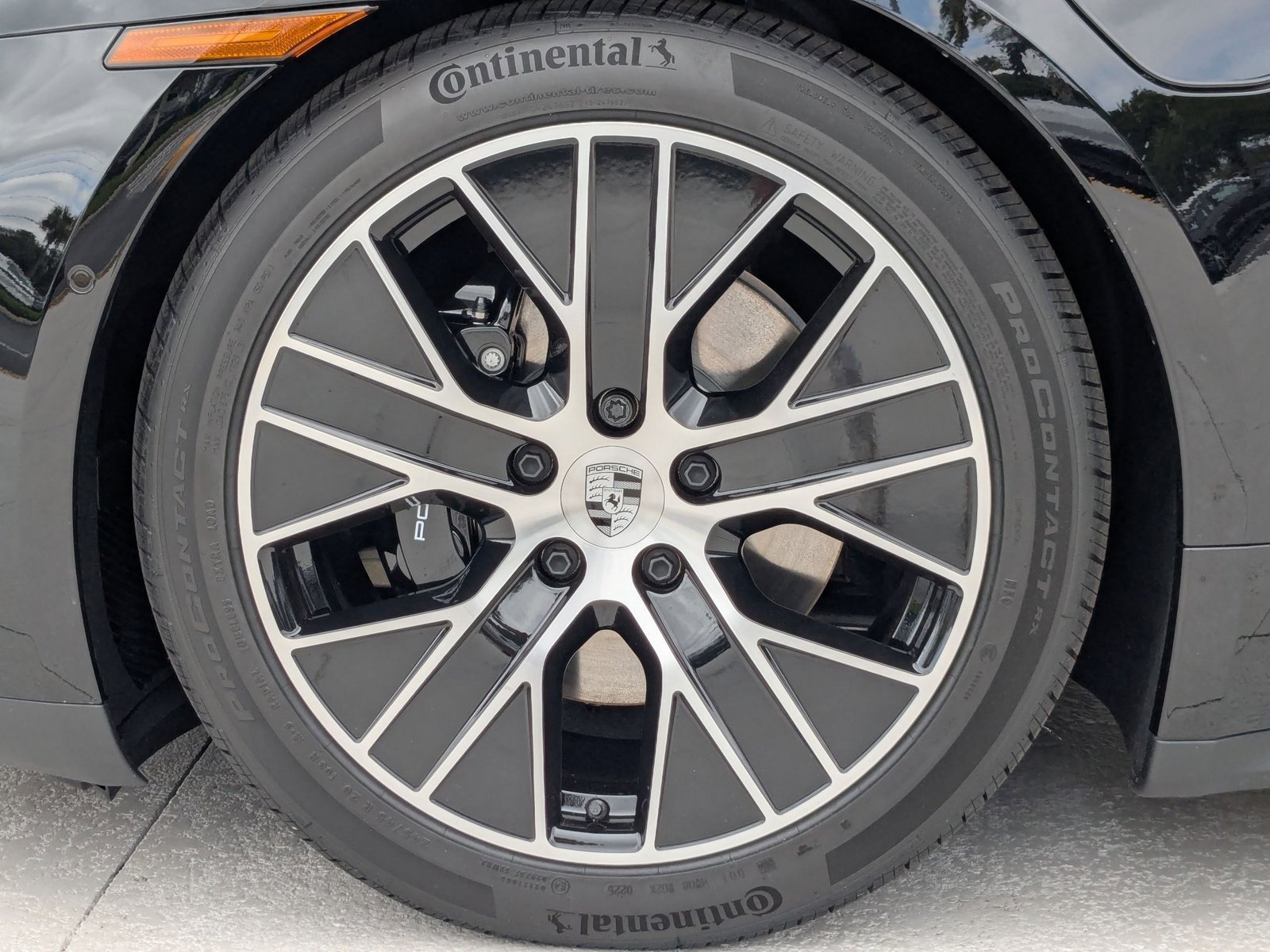 New 2026 Porsche Taycan AWD/4WD image 30