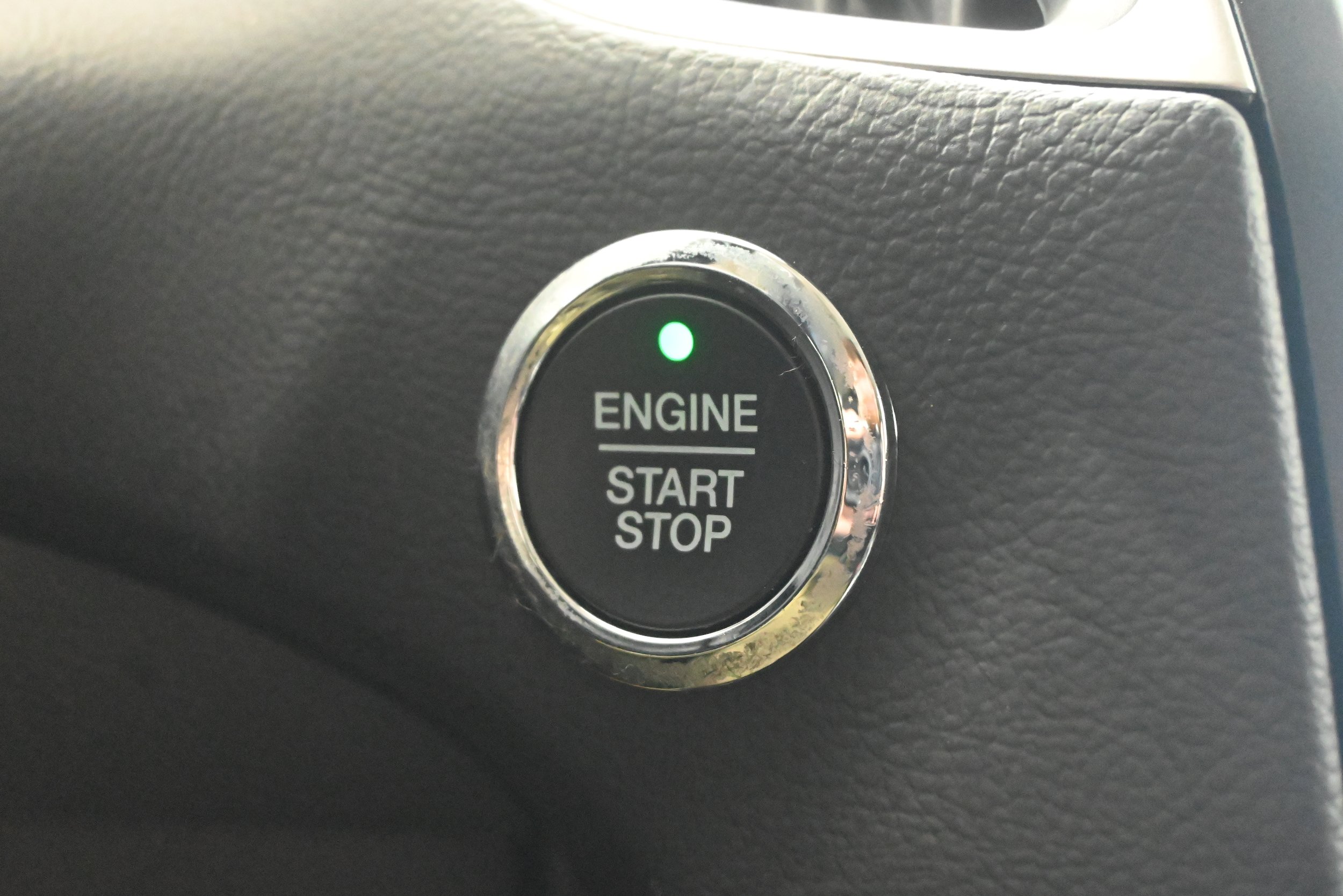 Used 2021 Ford Edge SEL w/ Convenience Package AWD/4WD image 10