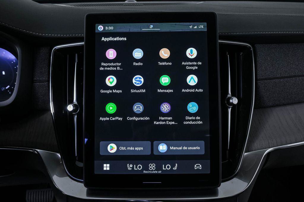Certified 2026 Volvo XC90 B6 Ultra AWD/4WD image 16