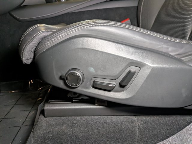 New 2025 Volvo XC90 B6 Ultra w/ Protection Package Premier AWD/4WD image 15