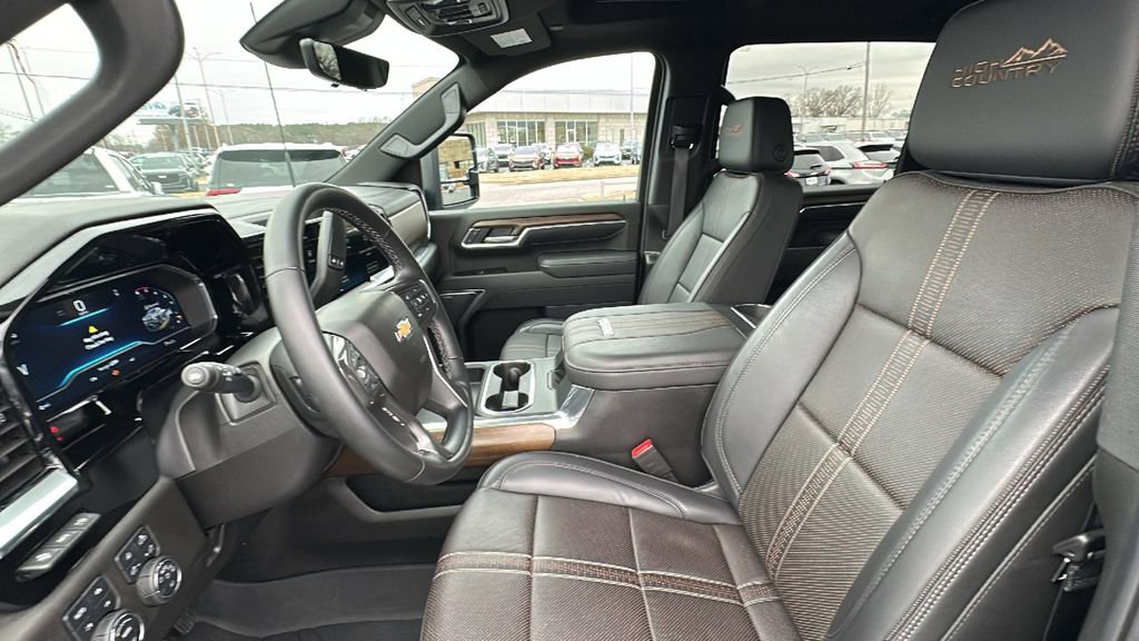 Certified 2025 Chevrolet Silverado 2500 High Country w/ High Country Premium Package image 9