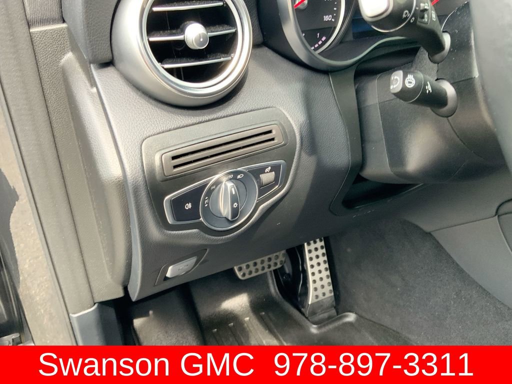 Used 2021 Mercedes-Benz GLC 300 4MATIC w/ AMG Line image 18