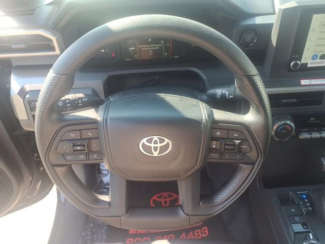 Certified 2025 Toyota Tacoma SR5 AWD/4WD image 4