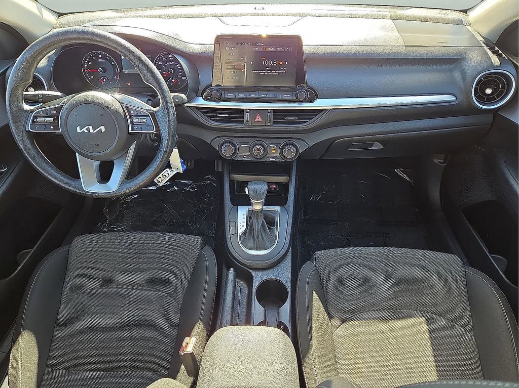 Used 2024 Kia Forte LXS image 16
