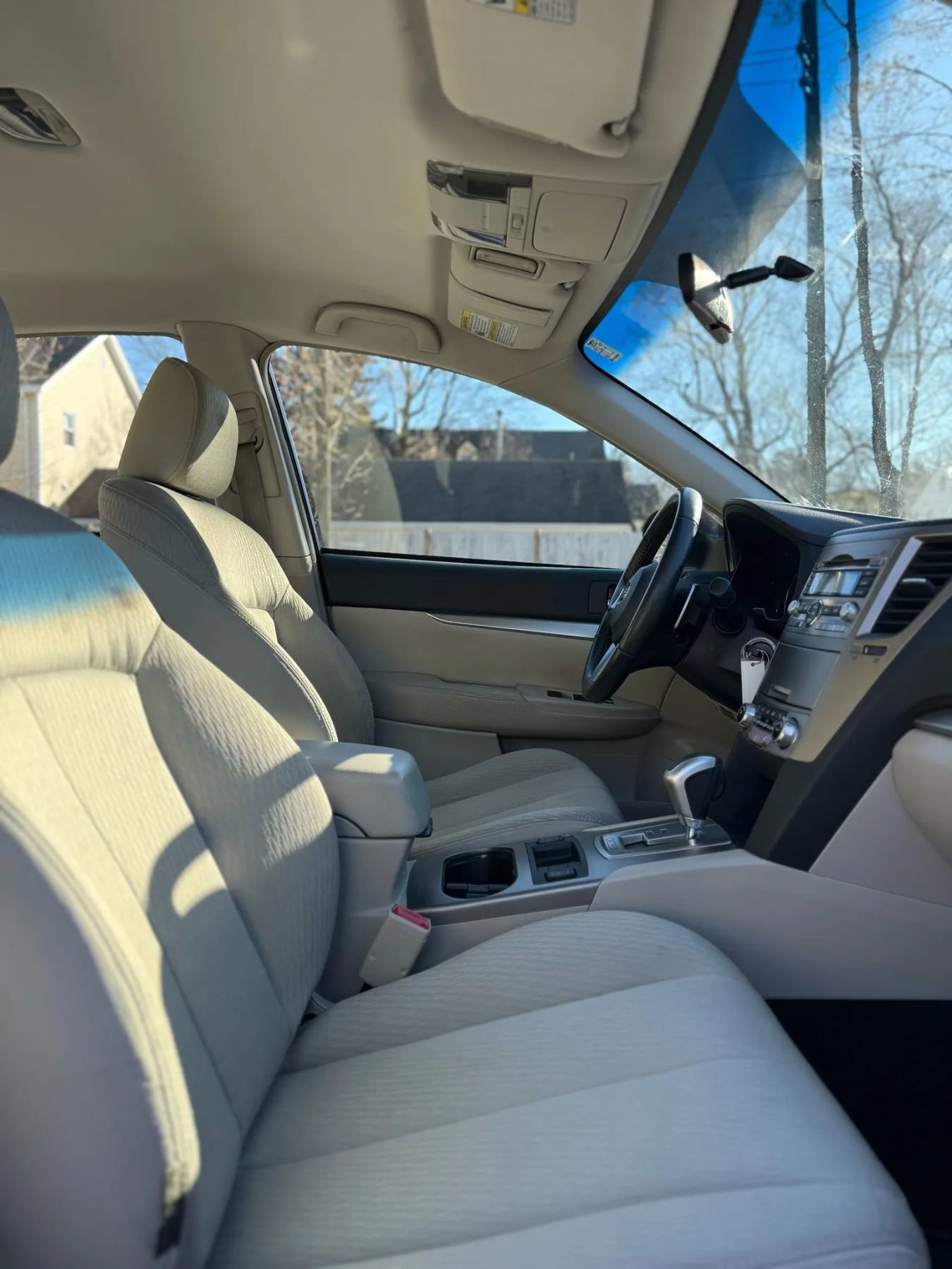 Used 2010 Subaru Legacy 2.5i Premium image 19