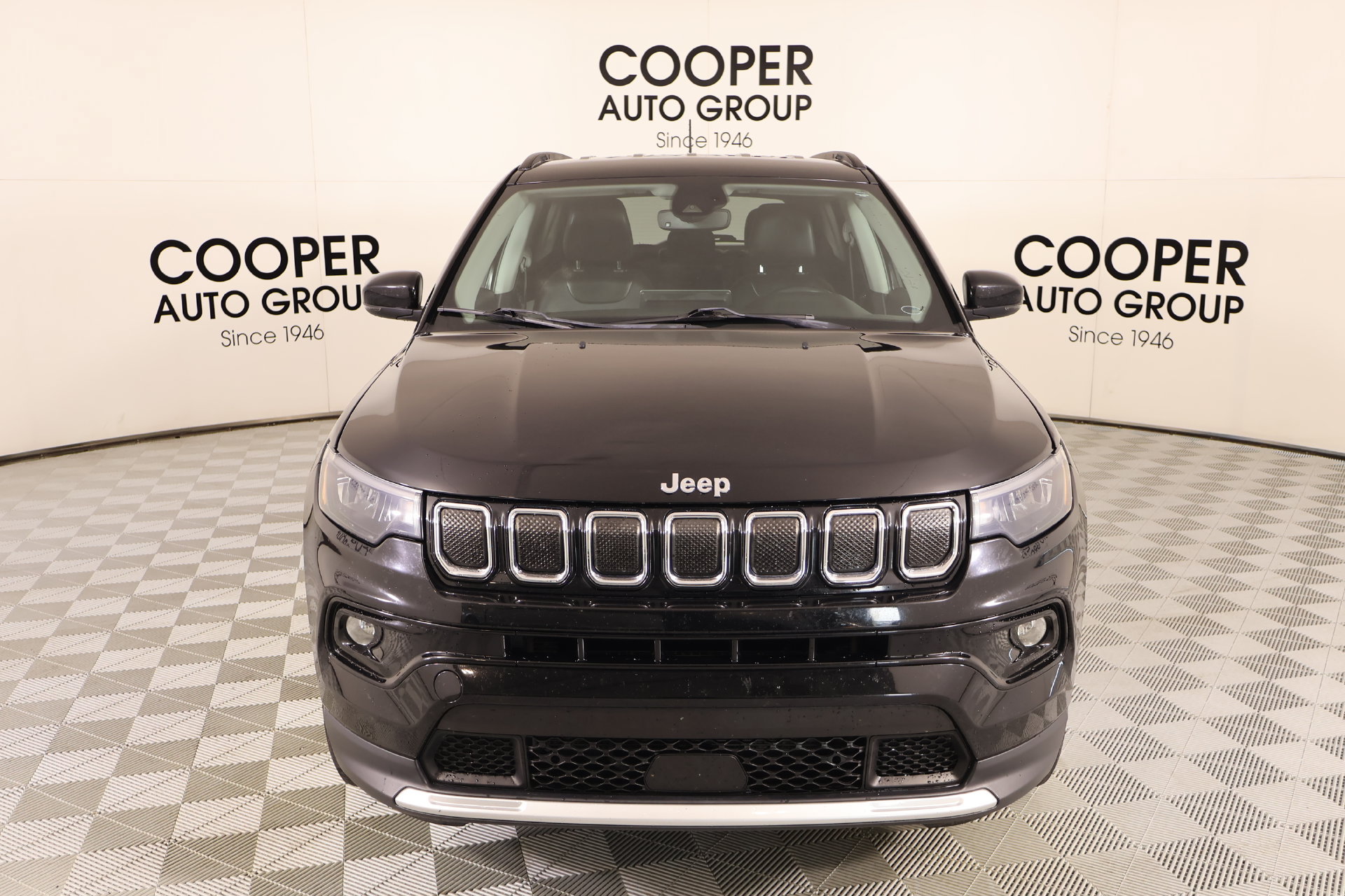 Used 2022 Jeep Compass Limited AWD/4WD image 9