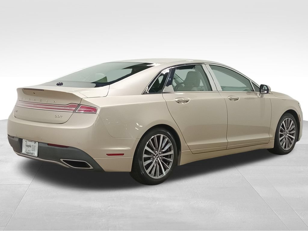Used 2017 Lincoln MKZ Select w/ Select Plus Package FWD image 3