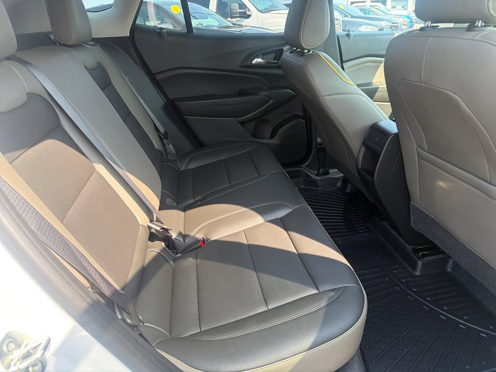 Used 2024 Chevrolet Trax ACTIV w/ Driver Confidence Package FWD image 25