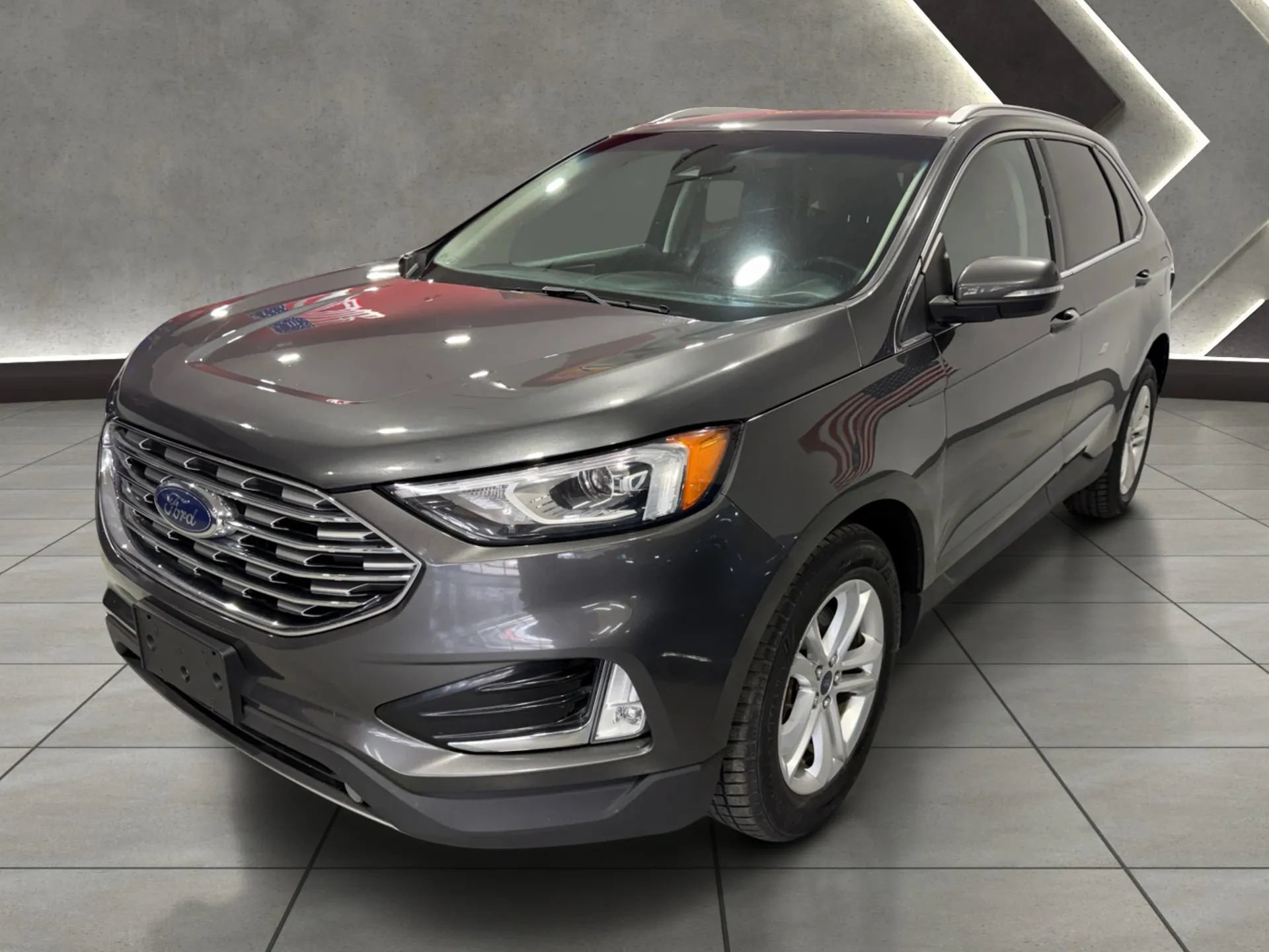 Used 2019 Ford Edge SEL w/ Cargo Accessory Package AWD/4WD image 7