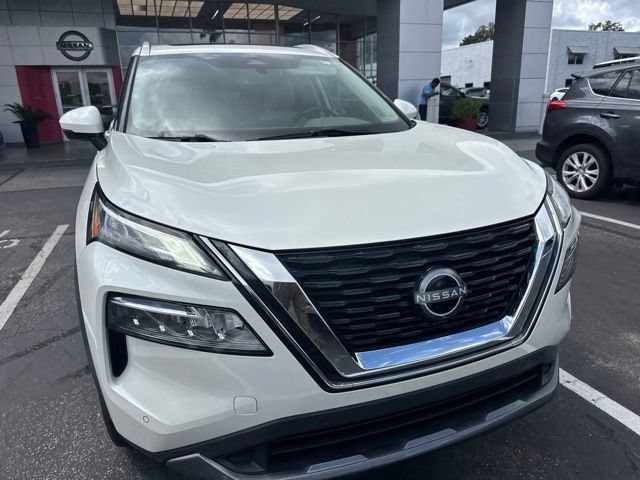 Used 2023 Nissan Rogue SL w/ SL Premium Package AWD/4WD image 6