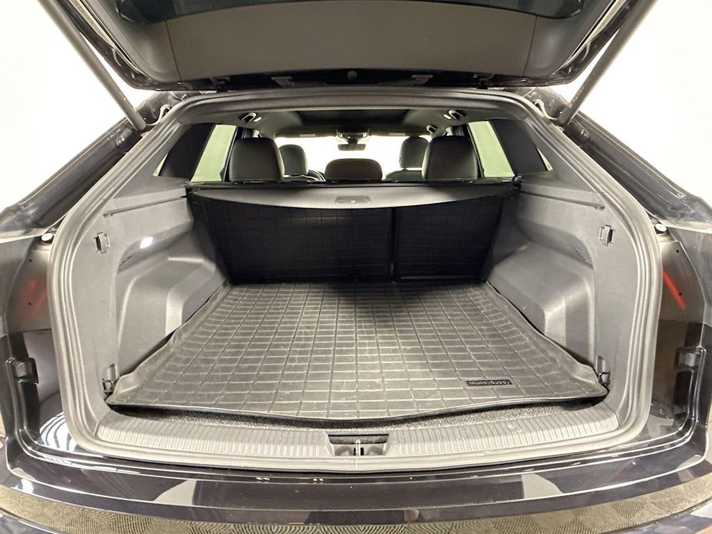 Used 2024 Volkswagen Atlas Cross Sport SEL R-Line image 28