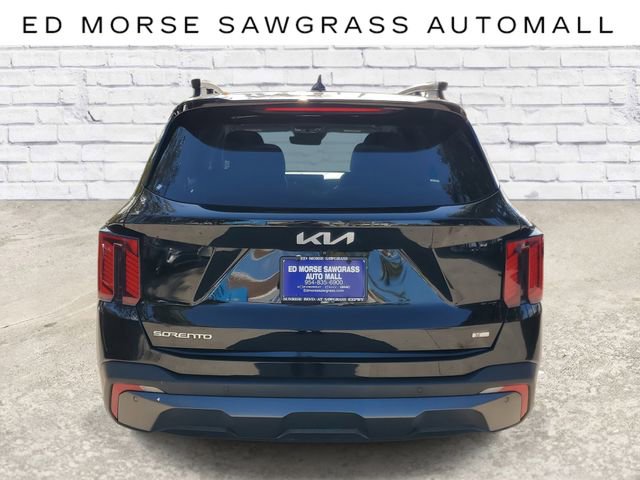 Used 2024 Kia Sorento SX image 3