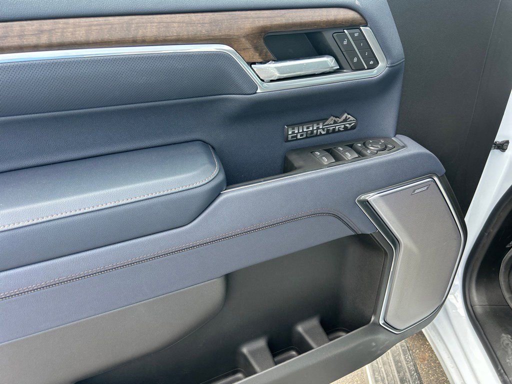 New 2026 Chevrolet Silverado 1500 High Country image 7