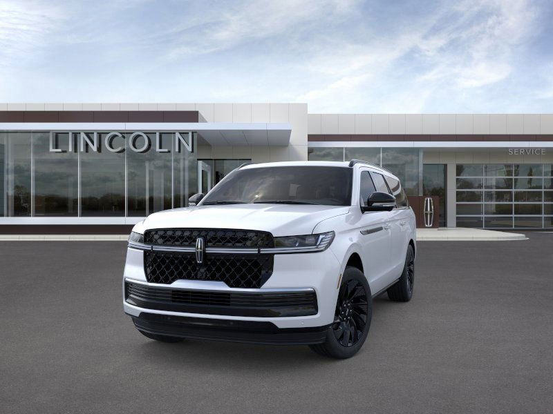 New 2025 Lincoln Navigator L Reserve image 2