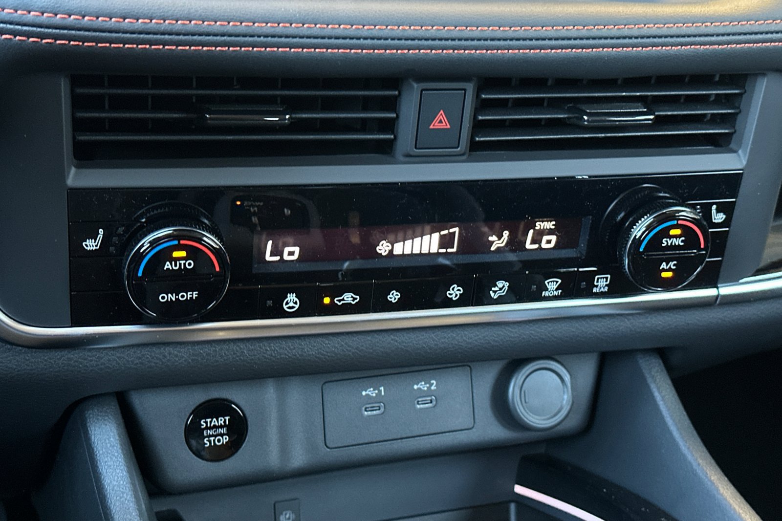 New 2026 Nissan Rogue SV AWD/4WD image 18