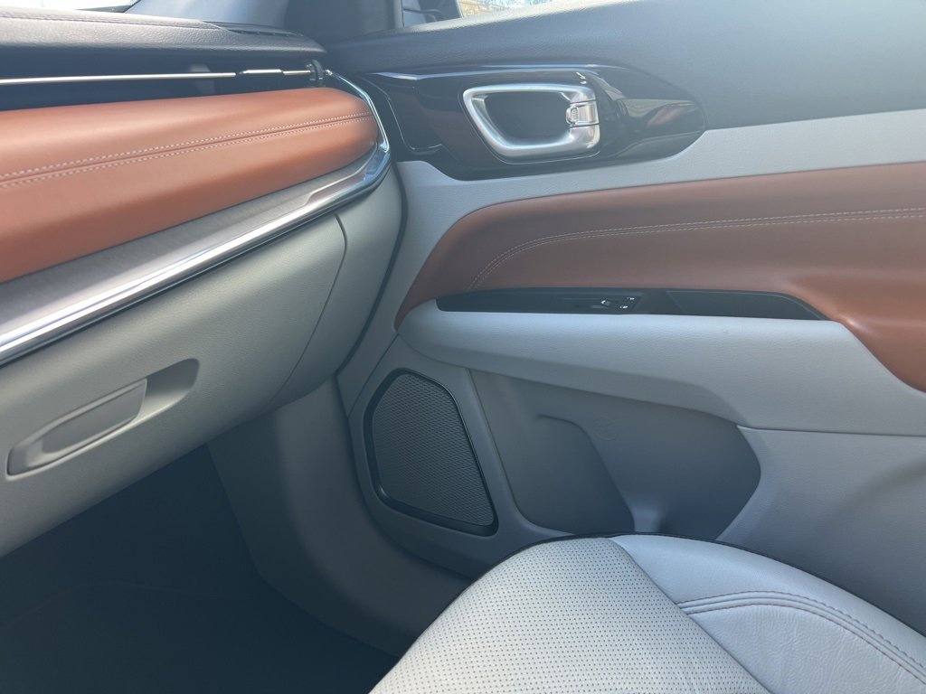 Used 2022 Jeep Compass Limited w/ Elite Group image 22