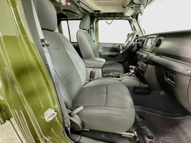 Used 2023 Jeep Gladiator Sport AWD/4WD image 31
