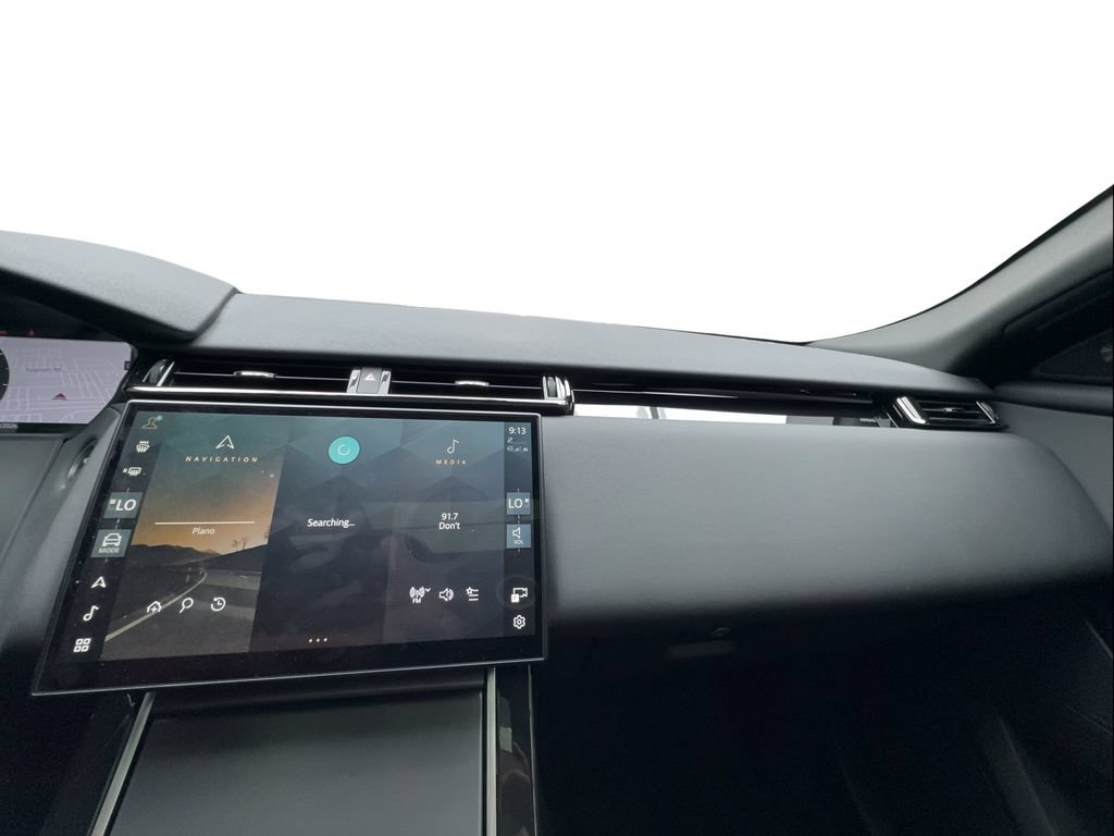 Used 2024 Land Rover Range Rover Velar Dynamic SE AWD/4WD image 46