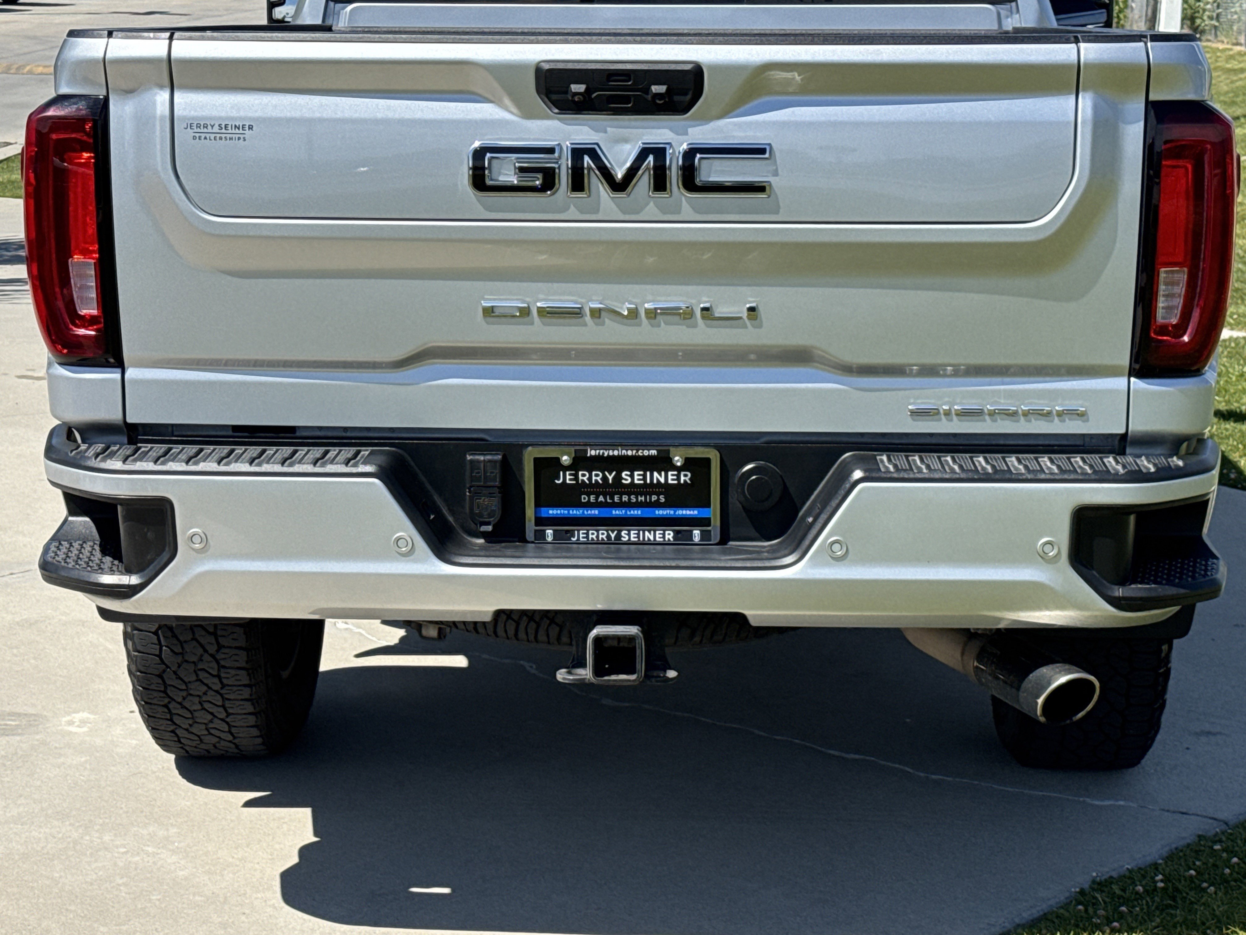Used 2022 GMC Sierra 2500 Denali w/ Denali Ultimate Package AWD/4WD image 13
