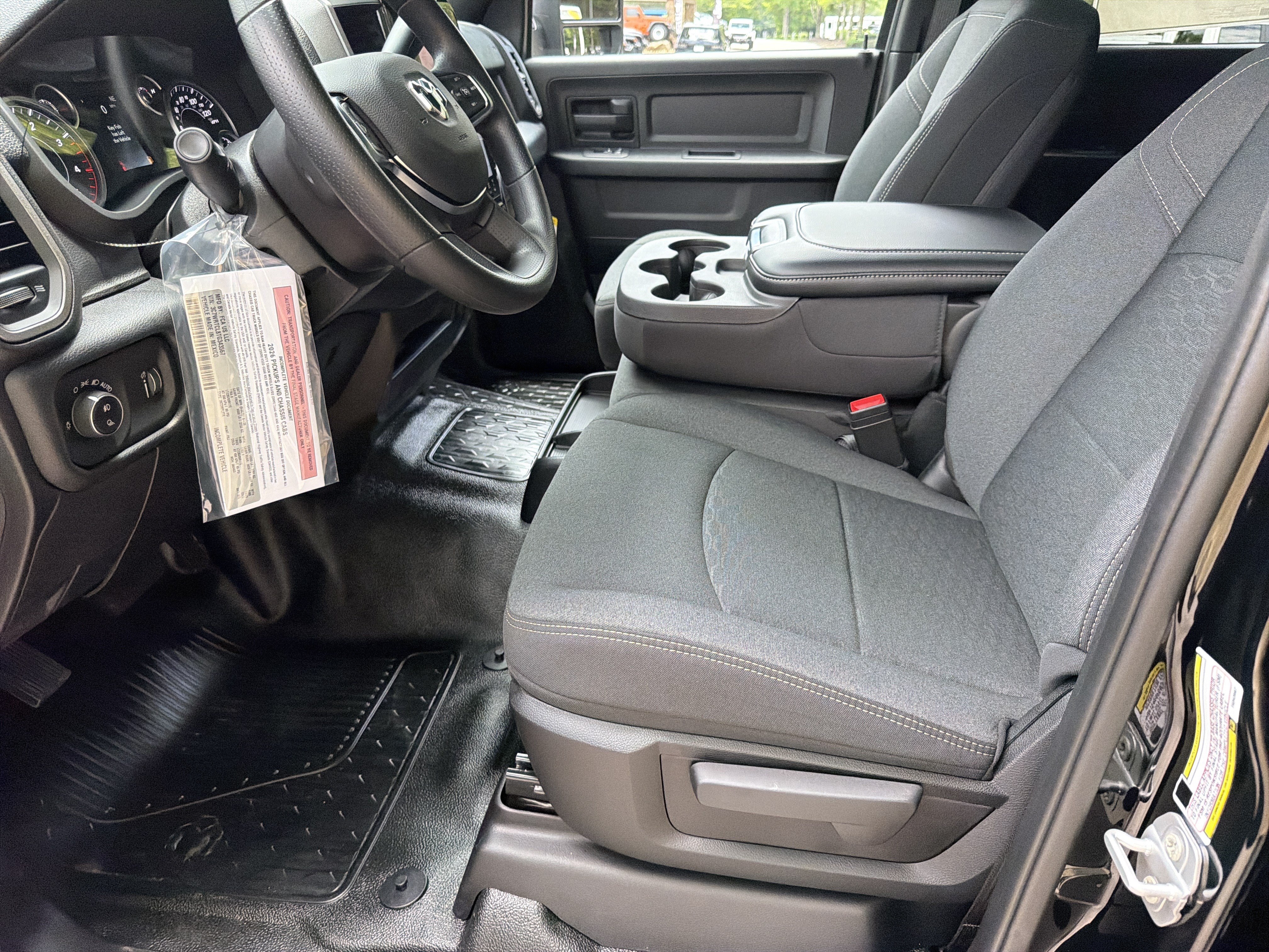 New 2026 RAM 3500 Tradesman AWD/4WD image 9