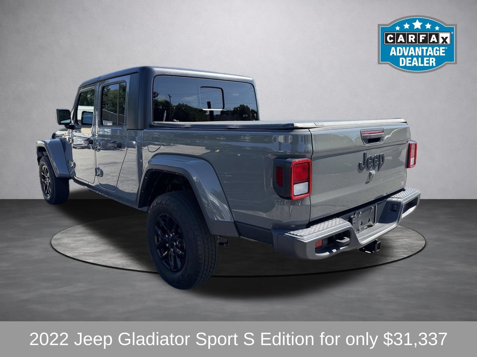 Used 2022 Jeep Gladiator Sport AWD/4WD image 7