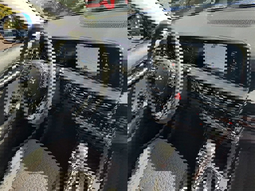 New 2026 Kia Seltos S image 8