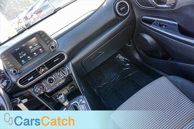 Used 2021 Hyundai Kona SE image 25