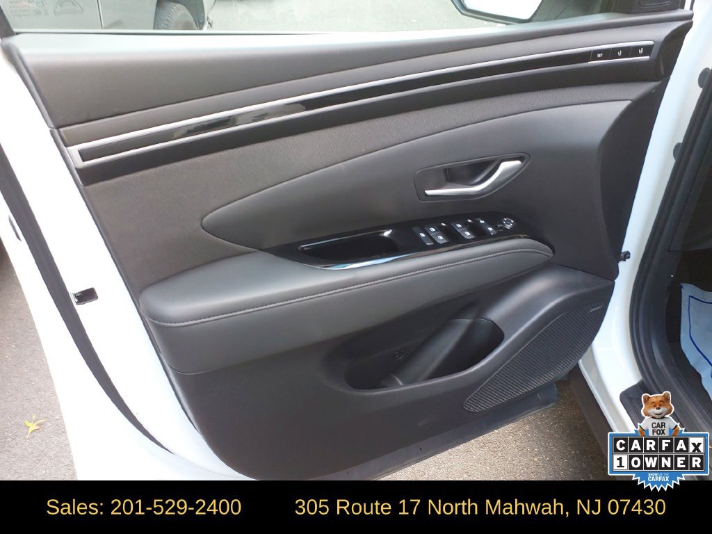 Certified 2024 Hyundai Tucson Limited AWD/4WD image 11