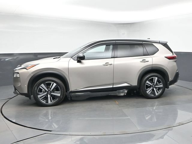 Used 2021 Nissan Rogue Platinum FWD image 4