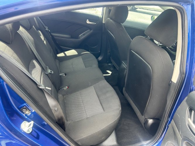 Used 2018 Kia Forte LX FWD image 10