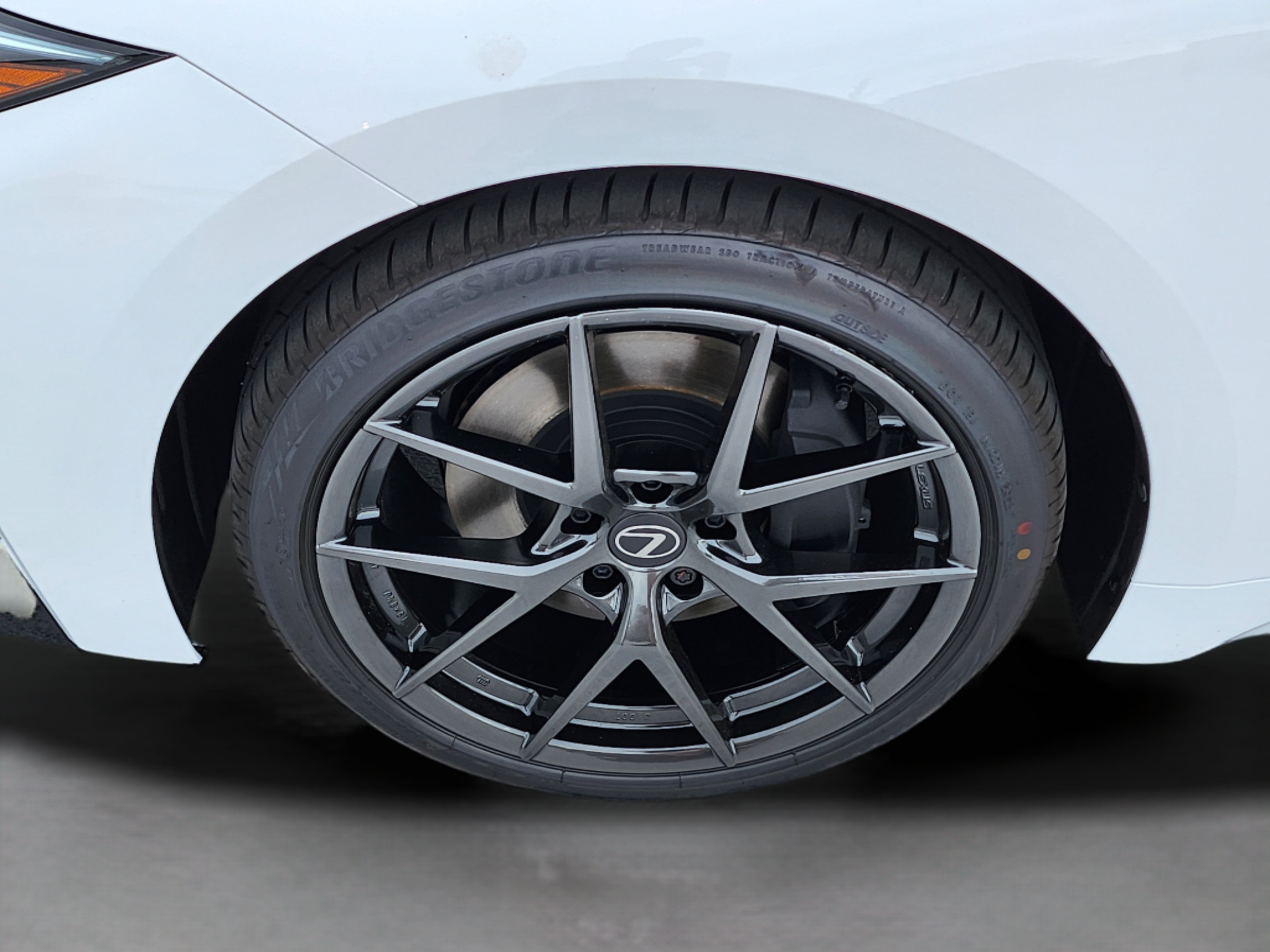 New 2026 Lexus IS 350 F Sport w/ Accessory Package Z1 RWD image 32