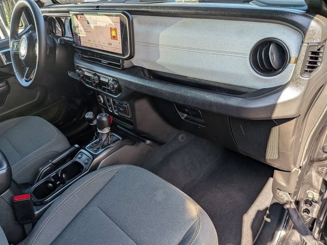 Certified 2024 Jeep Wrangler Sport AWD/4WD image 28