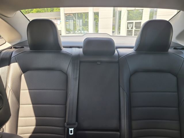 Used 2024 Volkswagen Jetta SE w/ Panoramic Sunroof Package FWD image 15