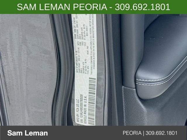 New 2025 Jeep Grand Cherokee Limited image 32