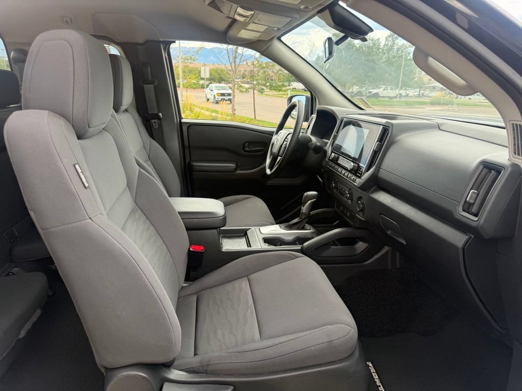 Used 2025 Nissan Frontier S RWD image 26