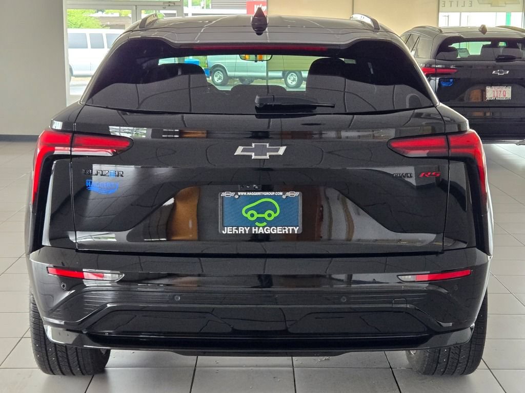 Certified 2025 Chevrolet Blazer EV RS AWD/4WD image 12