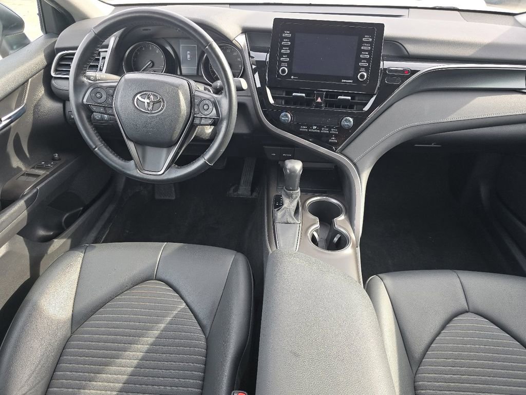 Used 2021 Toyota Camry SE image 19