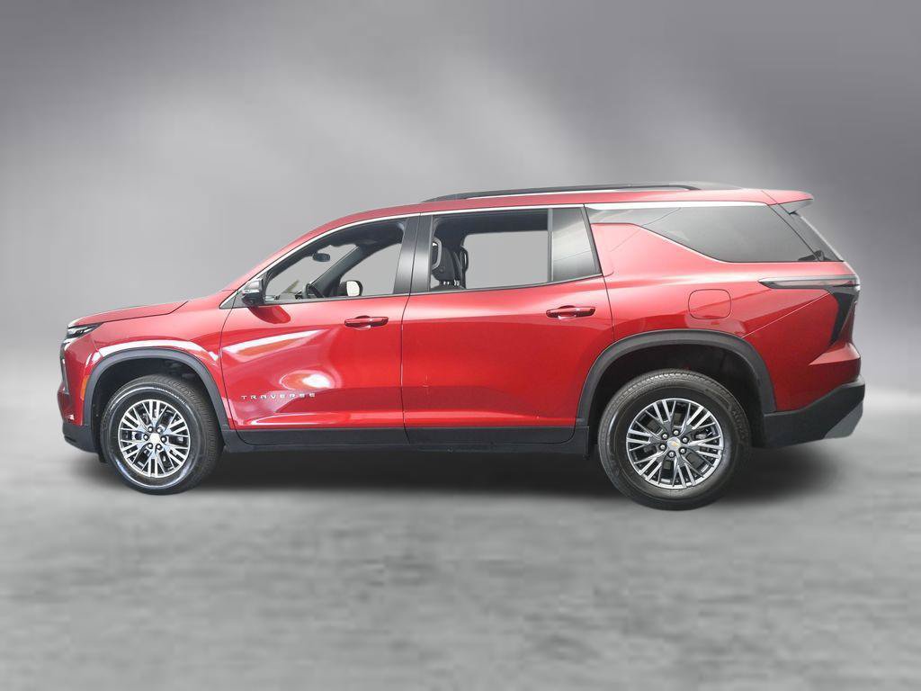 Used 2024 Chevrolet Traverse LT FWD image 3