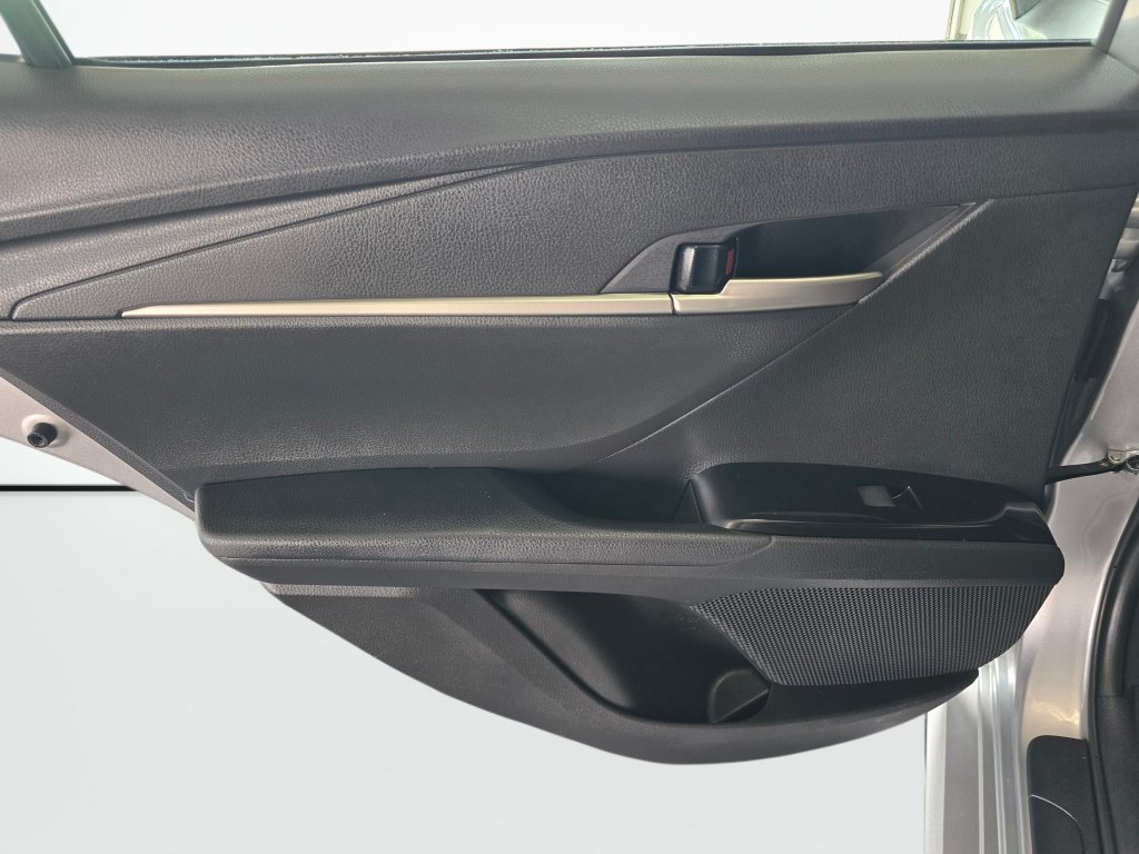 Used 2025 Toyota Camry LE FWD image 36