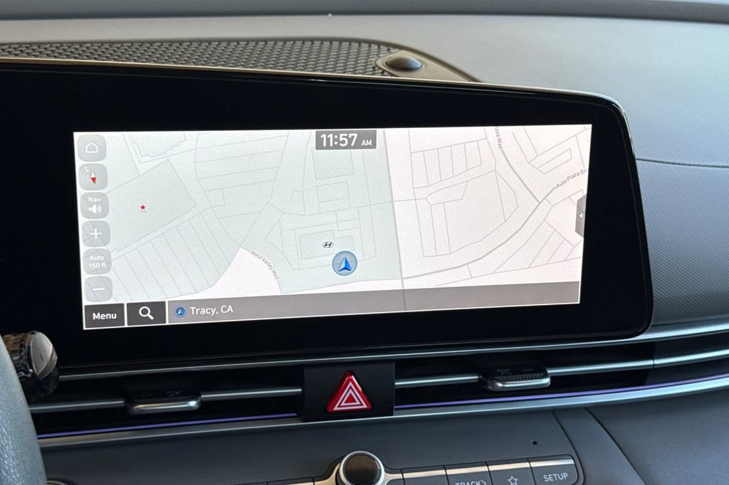 Used 2024 Hyundai Elantra Blue FWD image 21