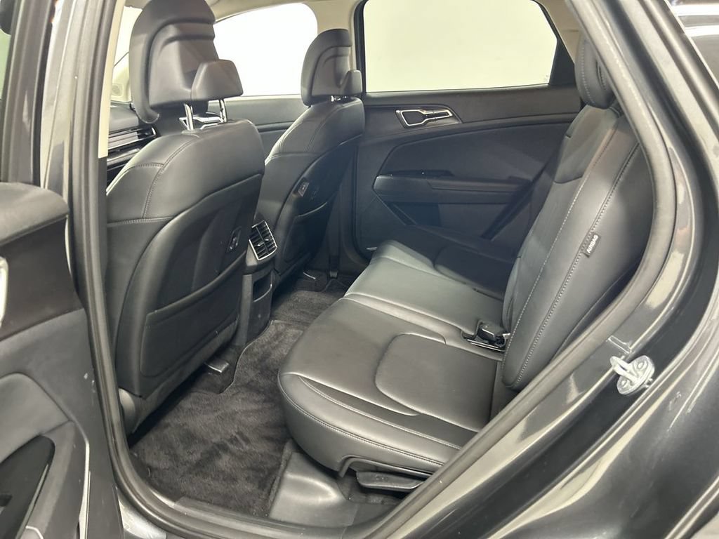Certified 2024 Kia Sportage EX AWD/4WD image 20