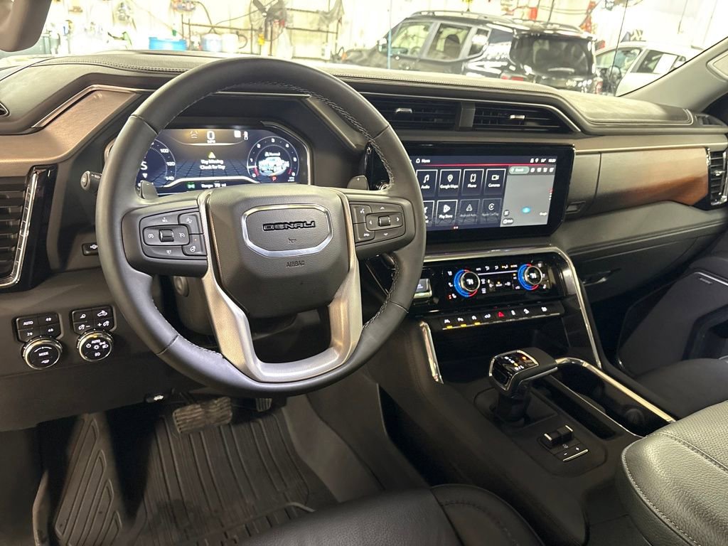 Certified 2023 GMC Sierra 1500 Denali w/ Technology Package AWD/4WD image 15