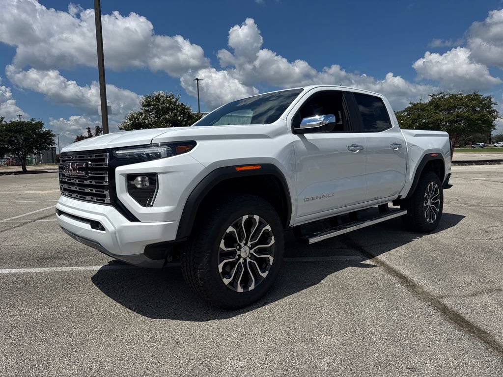New 2026 GMC Canyon Denali AWD/4WD image 2