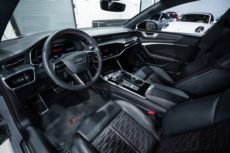 Used 2021 Audi RS 7 Sportback w/ Black Optic Package AWD/4WD image 18