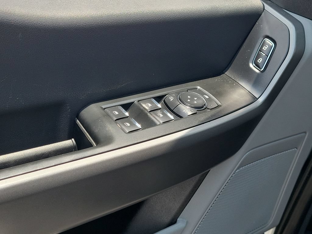 Used 2025 Ford F250 XL w/ STX Appearance Package AWD/4WD image 21