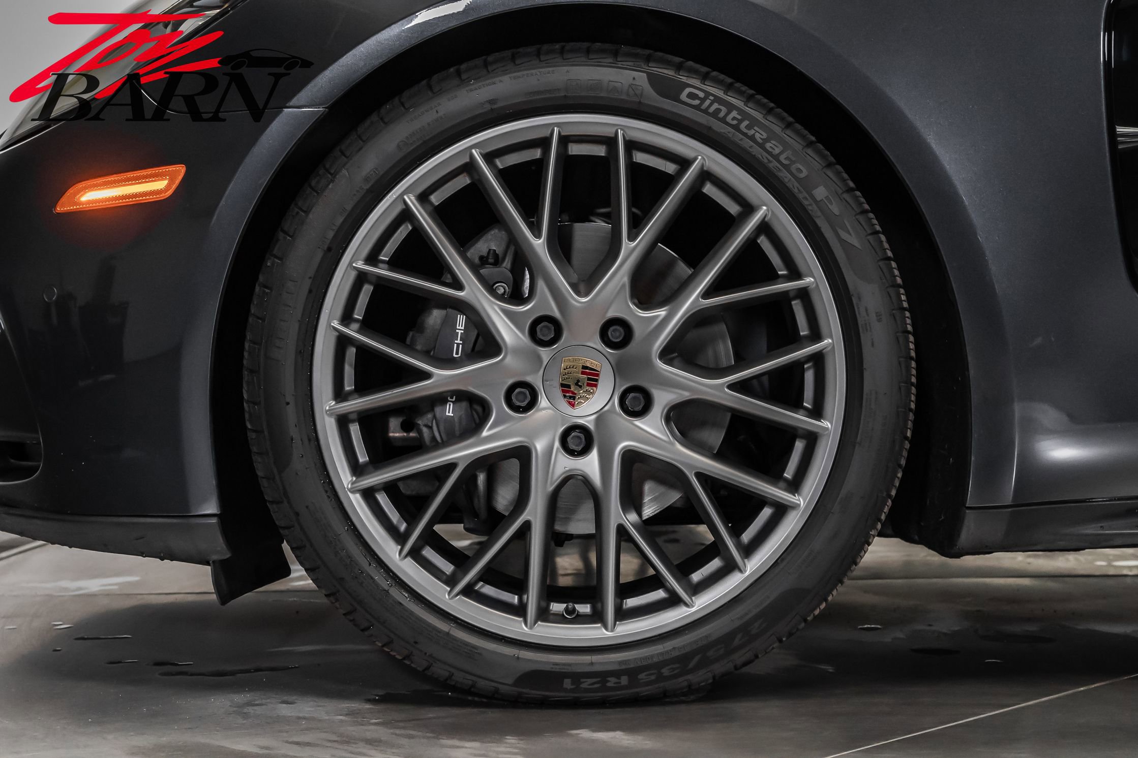 Used 2018 Porsche Panamera 4 image 17