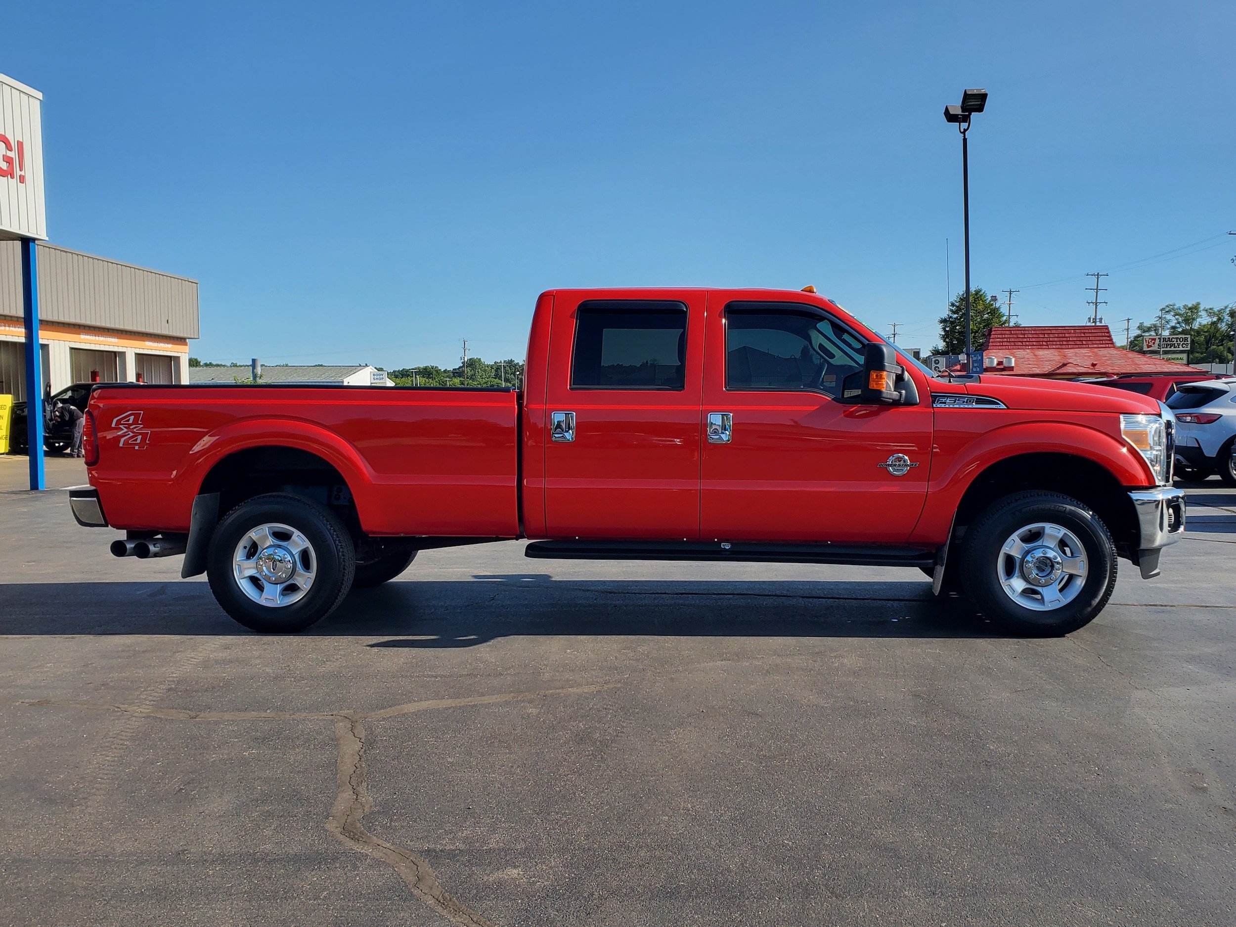 Used 2016 Ford F350 XLT w/ XLT Value Package AWD/4WD image 5
